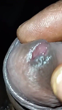 Cock in V
