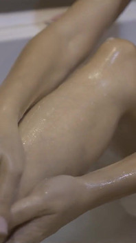 Deepthroat Queen: No Gag Reflex, Just