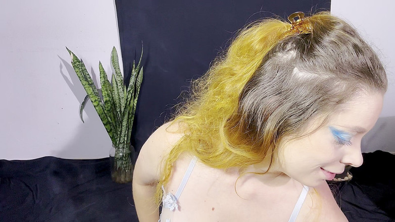 Auroraw: 너를 위해 담배 피우는 거야