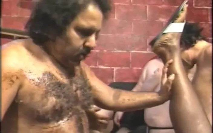 XTime Vod: Chubby swinger orgy (Full original movie.)