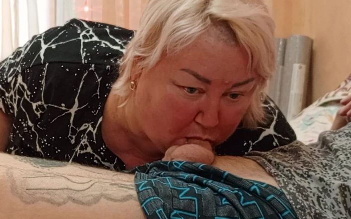 Zona901: Свекровь высасывает всю сперму из пениса