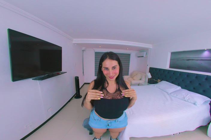 VR Latina: Been a Bad Mama