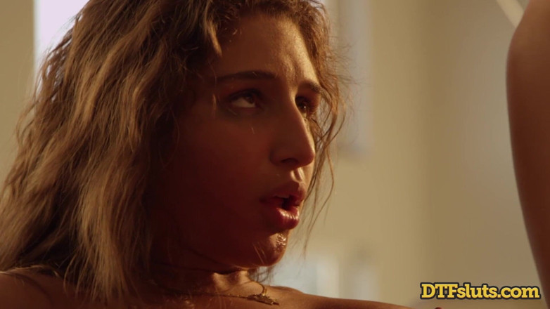 DTFSluts: Dtfsluts - Abella Danger y James Deen se escapan del set...