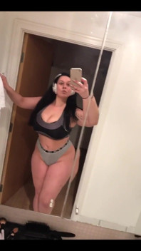 Curvy Moment