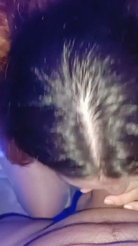 Dívka V Spodním Prádle Dostala Sperma Do Krku