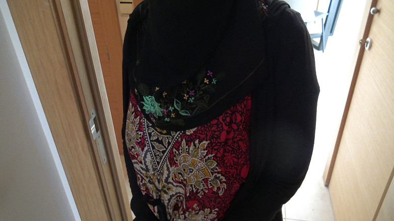 Souzan Halabi: Une musulmane britannique entre dans un hôtel à Liverpool