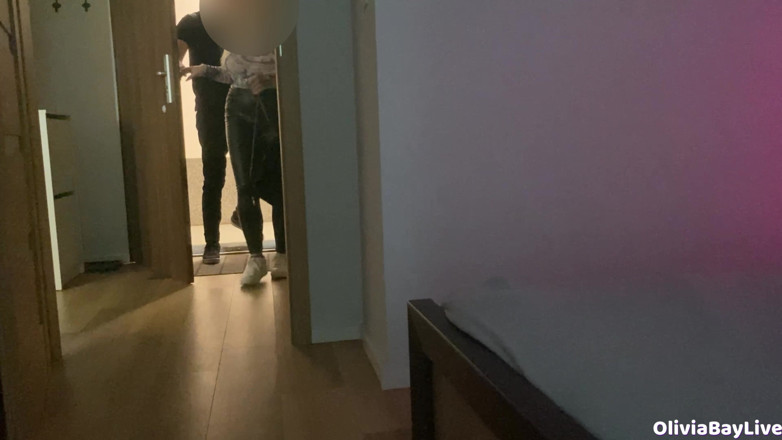 Olivia Bay: Teen ngực bự từ Tinder bị đụ sau câu lạc bộ
