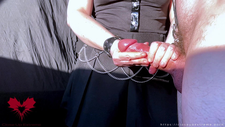 Close Up Extreme: Dominação feminina punheta com penetração uretral