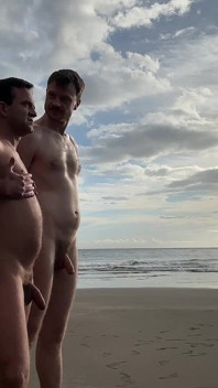 Bleshcouple Nude on the Beach