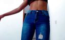 Anastasia Roberts: Tôn sùng quần jean
