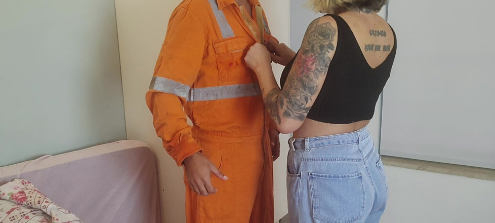 Tiffany Montavani: A Beautiful Brazilian Woman Calls Plumber
