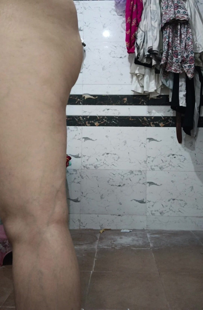 Priyahot77: Priya Bhabi Big Pusssy Show