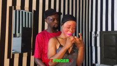 Soft finger X: Si Dia Menggunakan Tarian Erotik Untuk S E. C E...