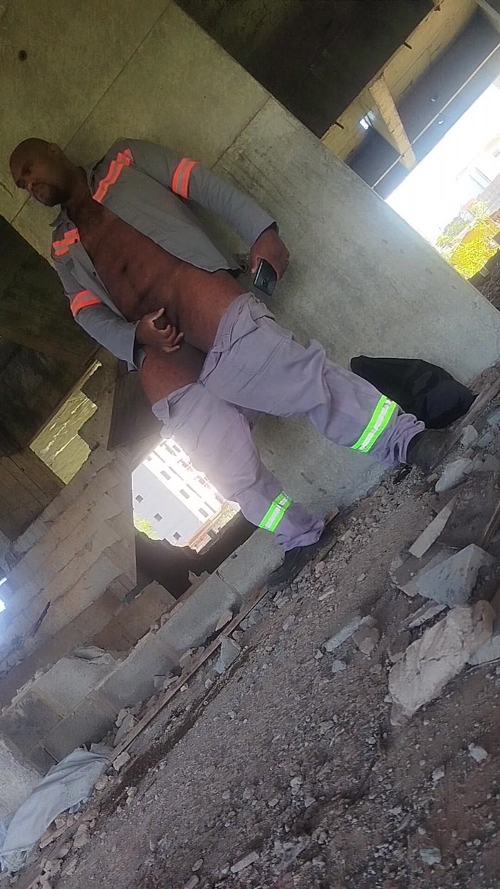 TheBlacKHunterr: Bot gibi kokarak mastürbasyon yapmak