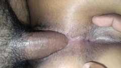 已婚夫妇享受热辣性爱 2