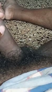Moje švagrová saje mého velkého černého ptáka a lízá
