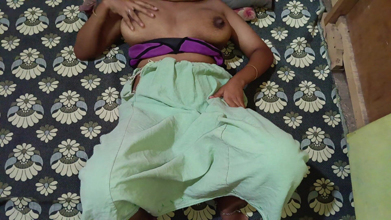 Jekka: Nuovo video XXX una eccitante ragazza super figa
