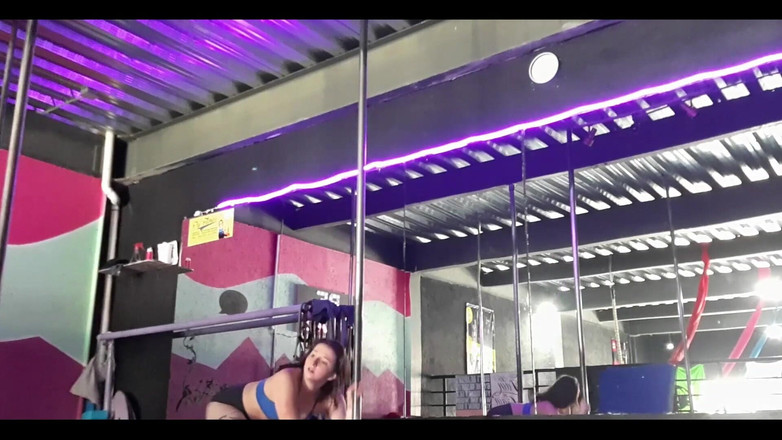 Candy Camille: Pole Dance