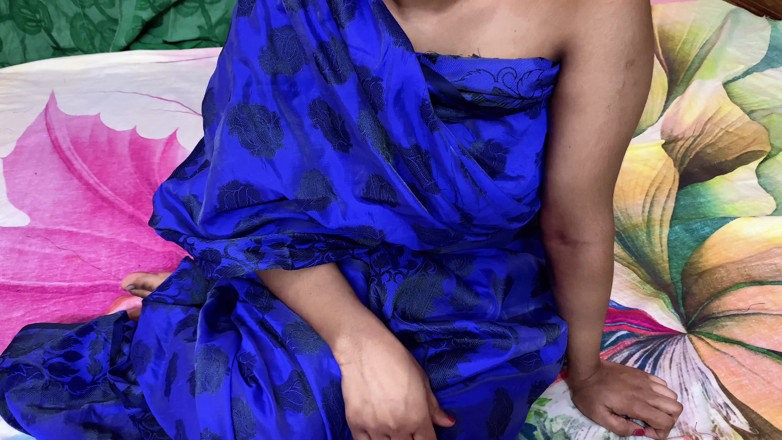 Bdsex24: 性感的继母狠操她的继子