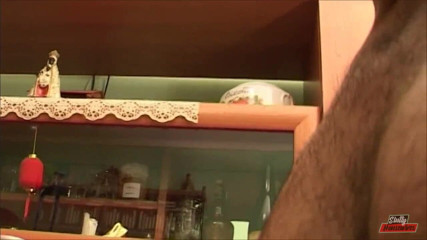 Vere Casalinghe Italia.: Brunetka zostaje analy fucked