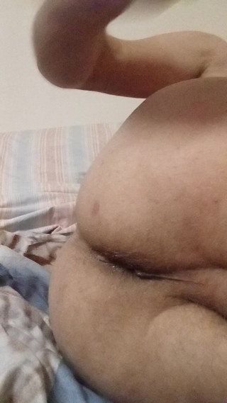 Haus86: Butt Close-up