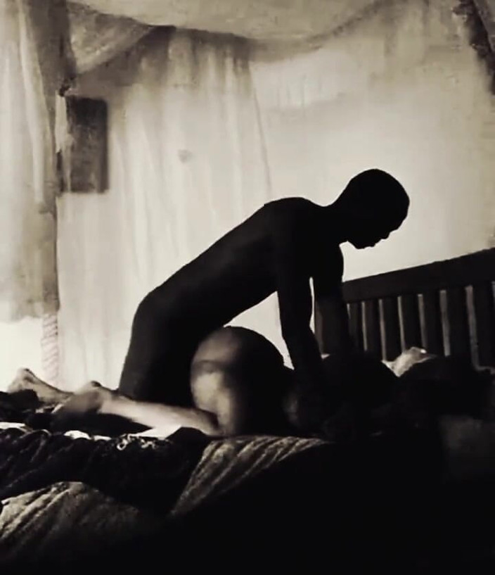 Dzaddy long strokes: Schwarze stiefmutter reitet den großen schwarzen schwanz des stiefsohns - 2
