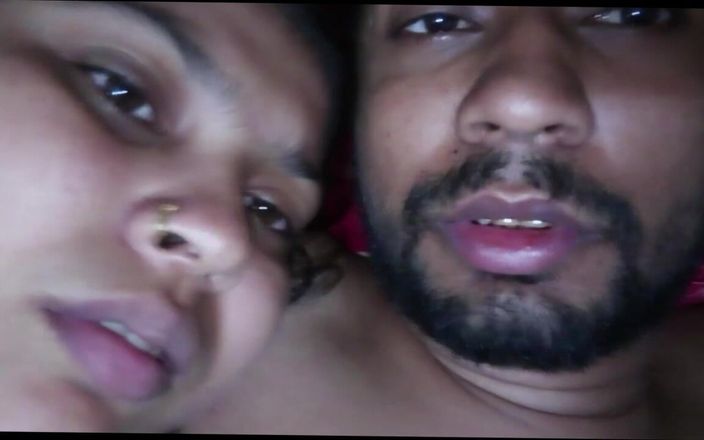 Desivideo: Nové sexuální video indické vesnice bhabhi v roce 2025