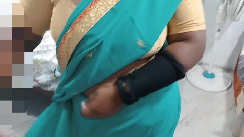 Veni: La matrigna tamil ha una dolorosa scopata anale con il...