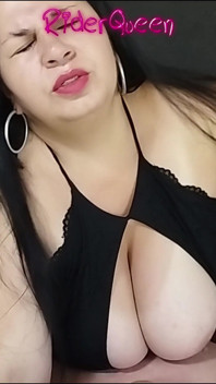 Futându-se la Riderqueen - mamă sexy latino mare și frumoasă