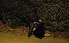 Toilet Mommy: Wyciąganie spermy na parkingu