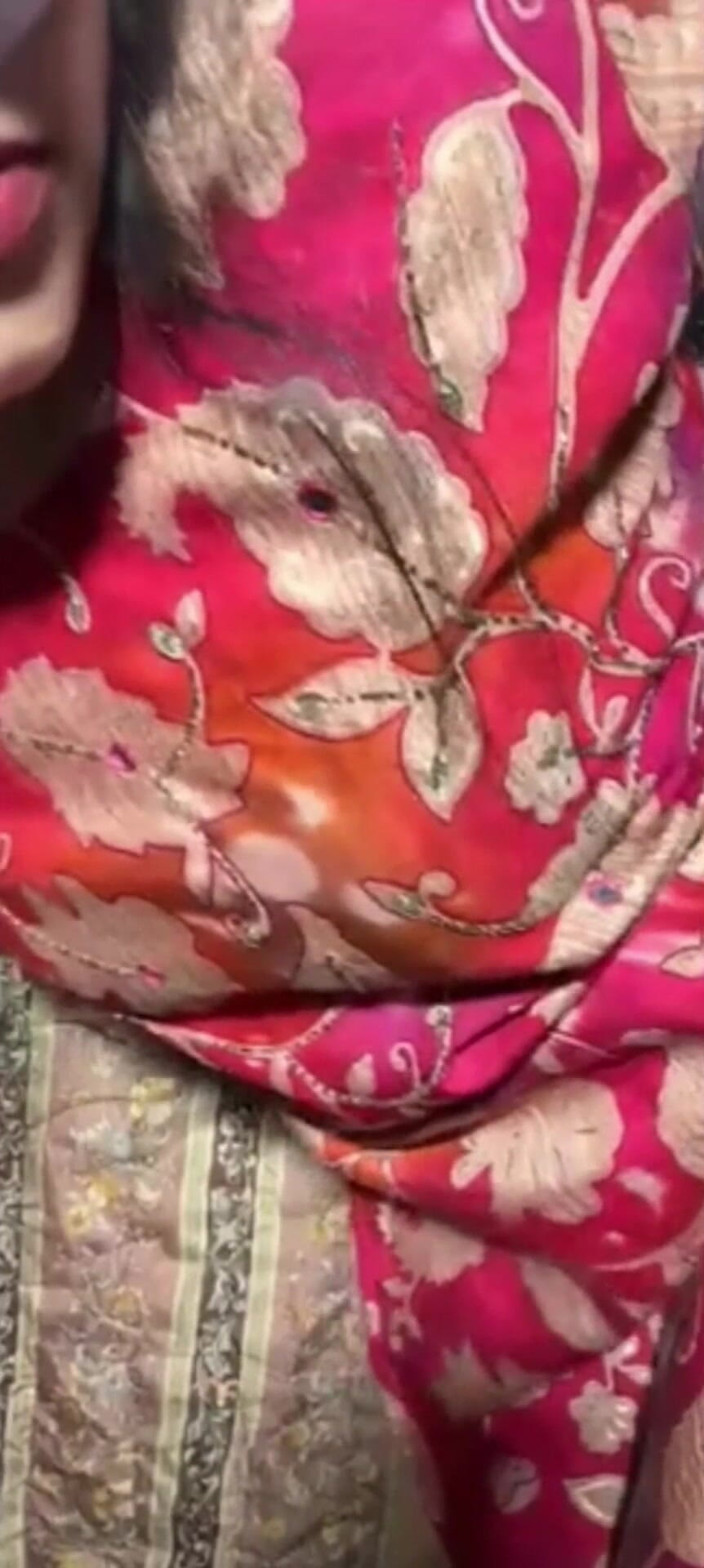 YourSexyWife: 打破了继妹阴户的封条