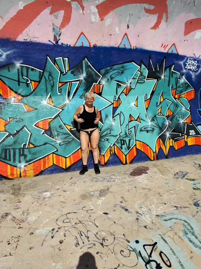 Sofy13: Compilation Exhibition, Wo Ich Die