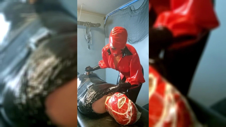 Madame Moira Dominatrix: Pancutan nafsu melampau pada hamba mumia dalam lateks