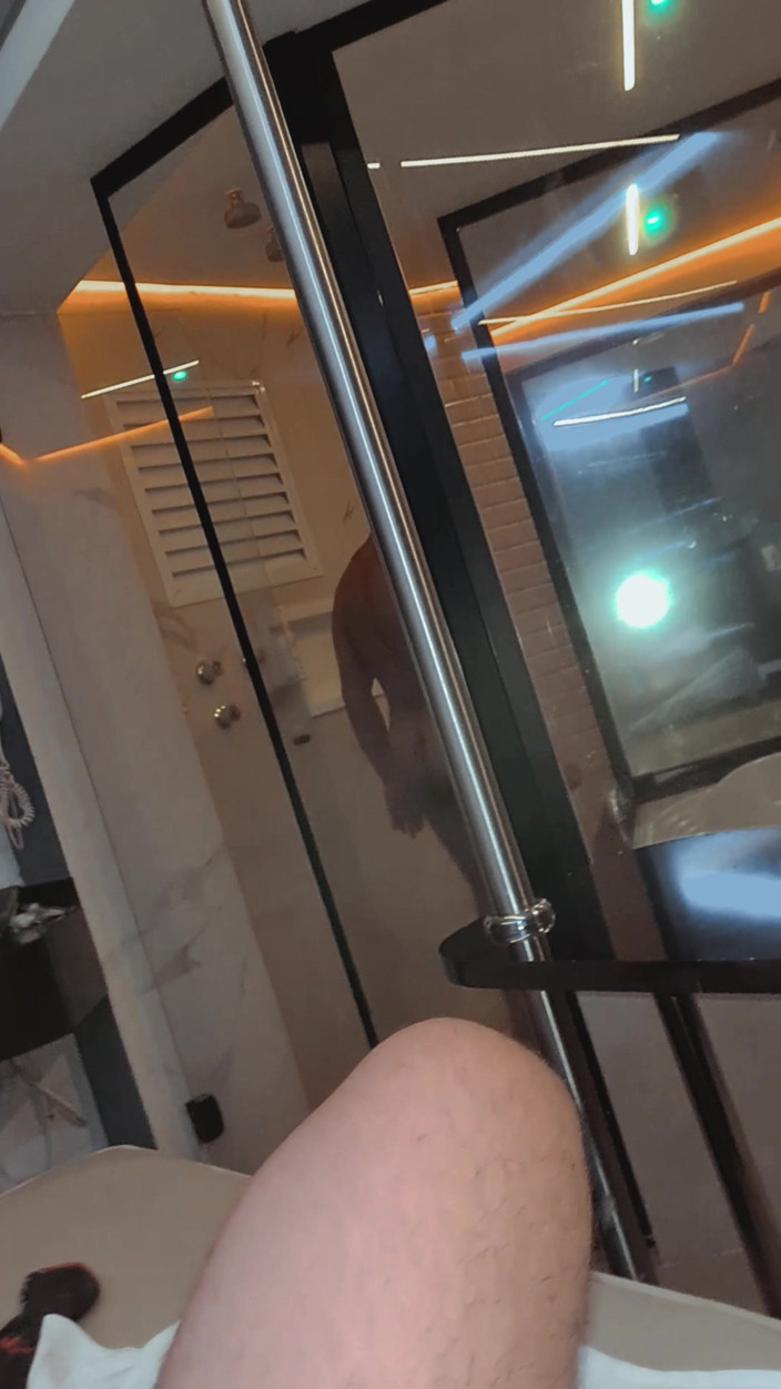 Punchbagplz: Bearzinho Black Raw POV - Senza Scampo