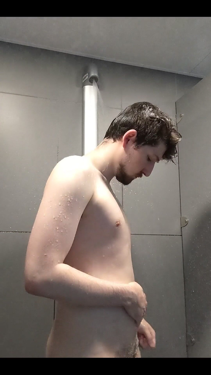 Bob Steel: Sprchování po tréninku