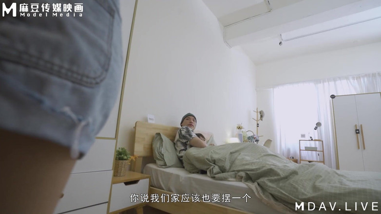 ModelMedia Asia: MDWP-0028 Fornication Furniture City/Teste "Durma" Antes de Comprar um Colchão