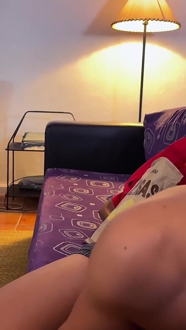 Secret Blowjob During Movie Night While Their Friends Are Right There (Amateur Guys Fuck)