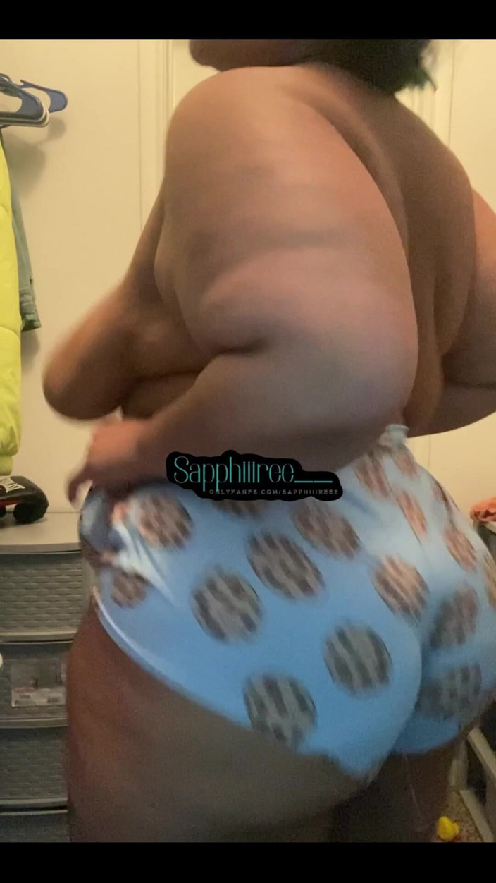 Biggdebbie solo: Bbws Love Shaking That Fat Ass