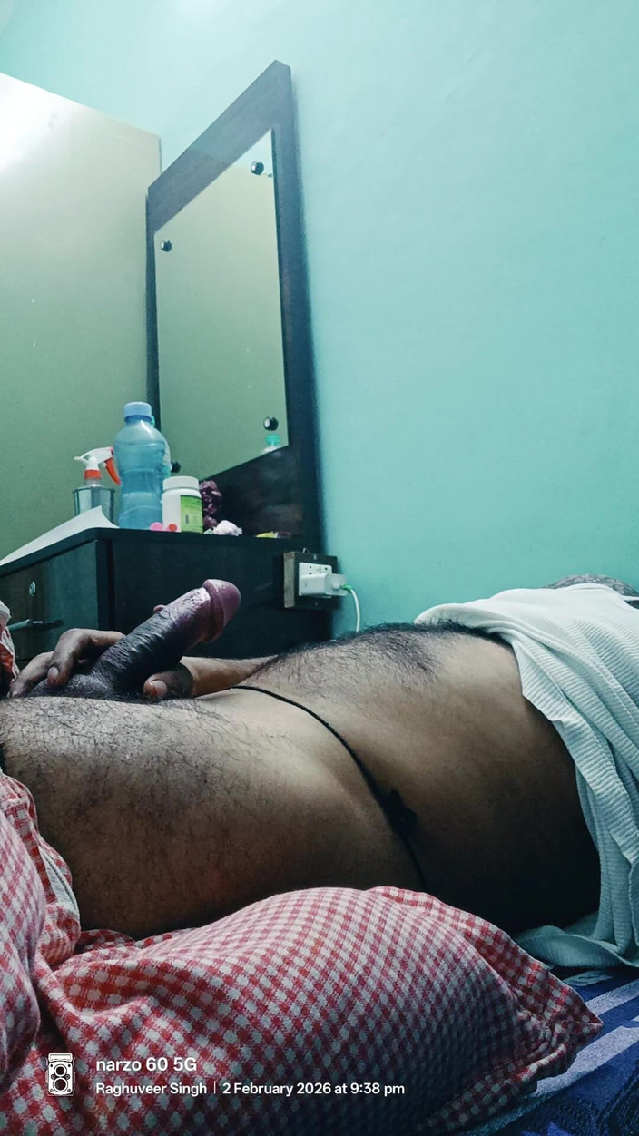 Rajasthani-old-lover: 인도 게이 장교