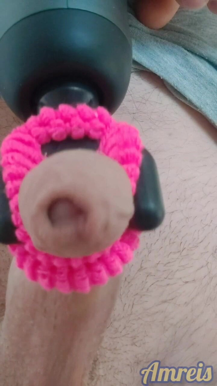 Amreis: A Massage Toy Milks My Cock to a Pulsating Orgasm