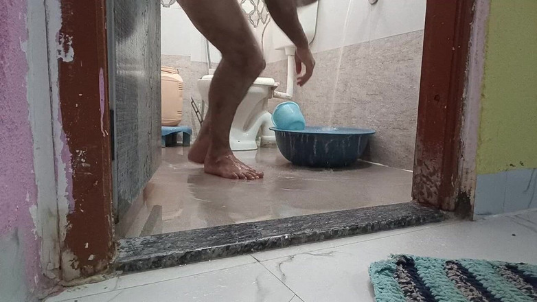 LovedSunsine1990: Czy chcesz wziąć ze mną nagą kąpiel?