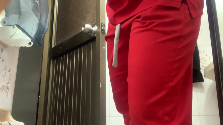 pampammedallo: Perverse camera die verpleegsters filmt die pissen