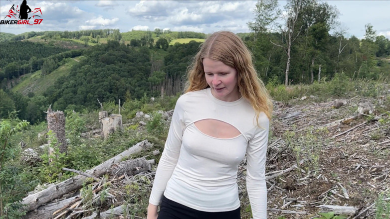 Bikergirl_97: Wanderung Eskaliert Mit Ao âm hộ creampie