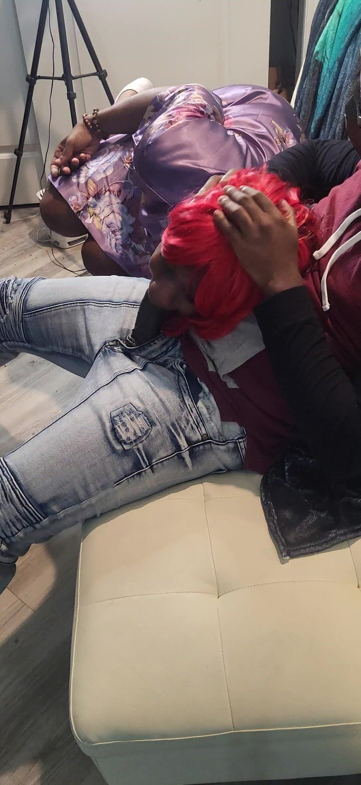 Wondahead21: Ruiva puta garganta fodida em Da Couch! Just for Fans -...