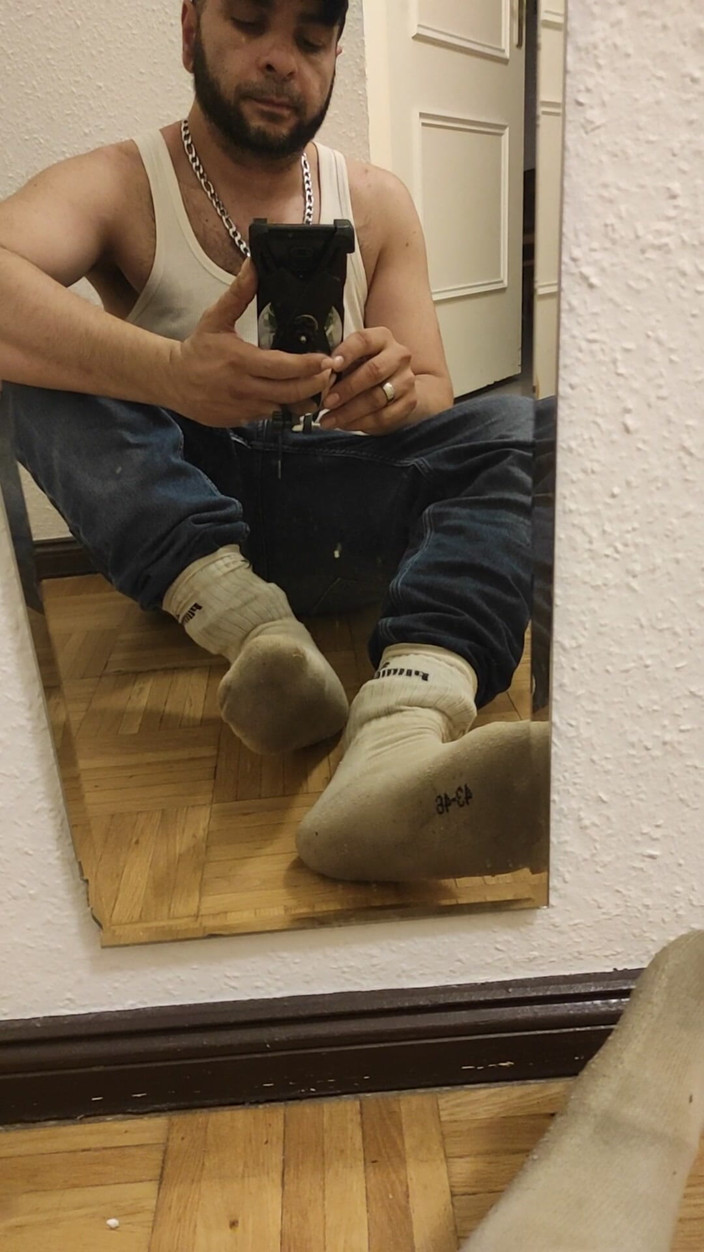 Dirty junk bro: Dirty Pig Hammer on It, Pissing and Socks Toilet