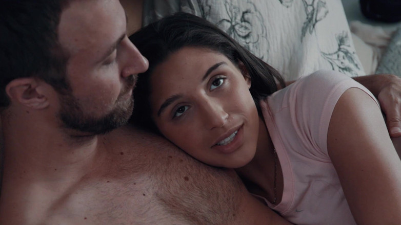 Sweet Sinner: Paparazzi szene 1 erfreut sie