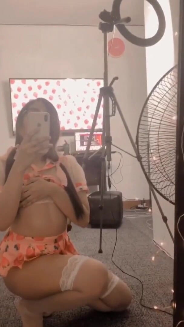 AsianSharinami: Kamera arkası Asyalı model- sharinami