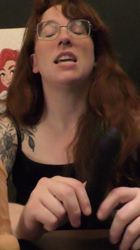 NSFW Review of a Remote Control Thrusting Prostate Massager From the Bad Peach