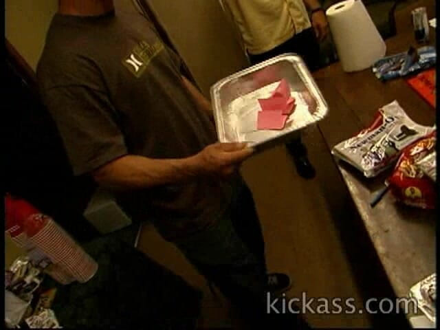 Kick Ass Pictures: Filem streaming dari Scarlet Haze daripada 5 lelaki