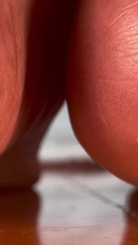 Giantess Sole Worship